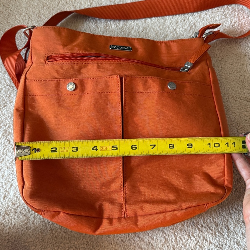 Baggallini Vibrant Orange Everyday Crossbody Bag - Picture 14 of 16